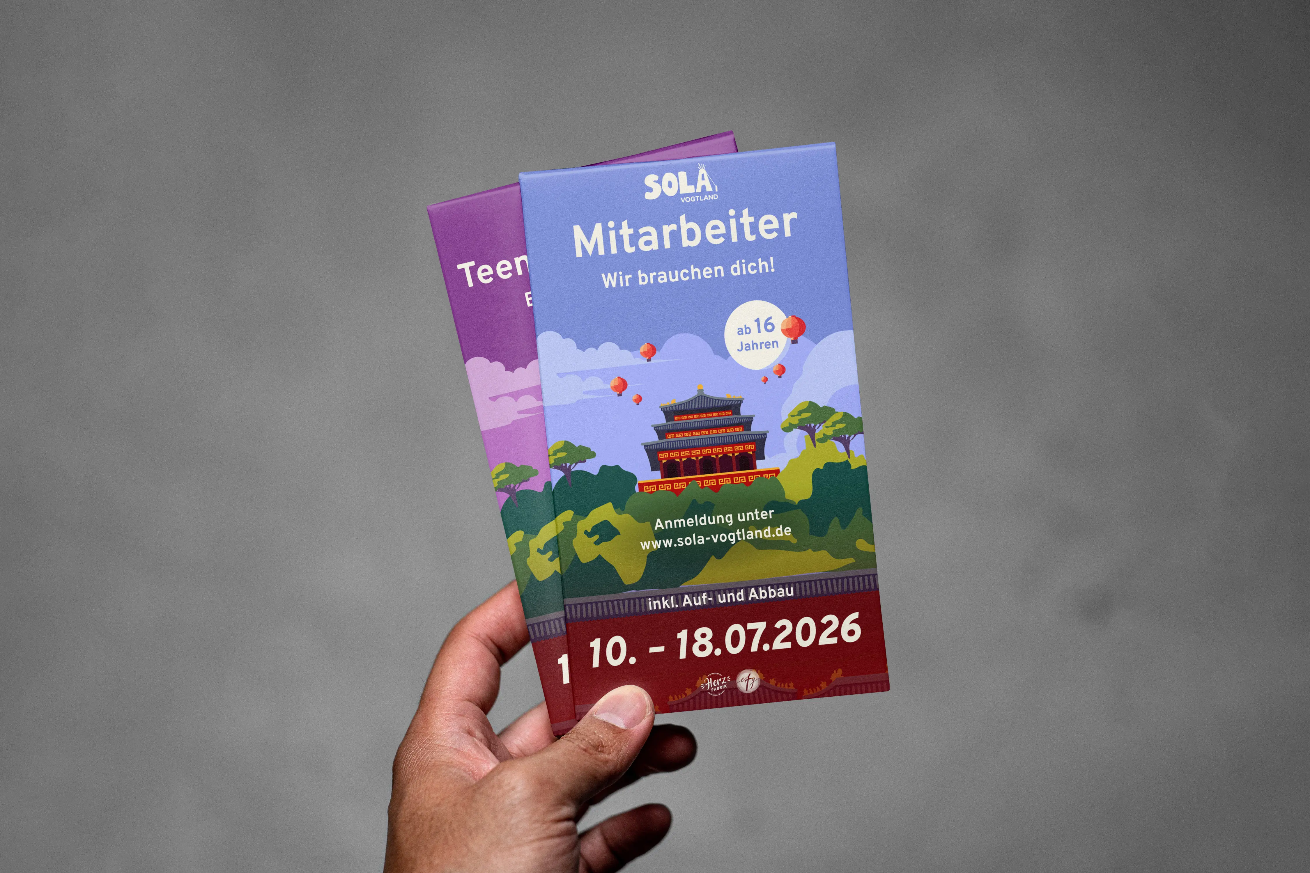Gedruckter Werbeflyer für das SOLA Vogtland 2026